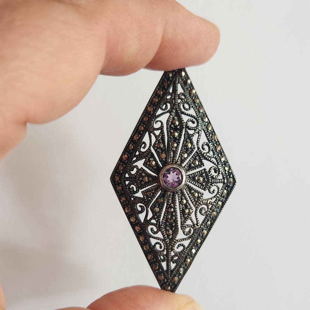 Sterling Silver Vintage Marcasite & Amethyst Gem Art-Deco-Style Pin Brooch - Picture 5 of 9